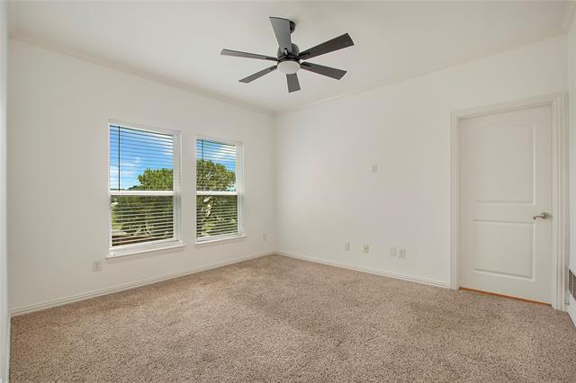 Building Photo - 4501 Redwood Ct