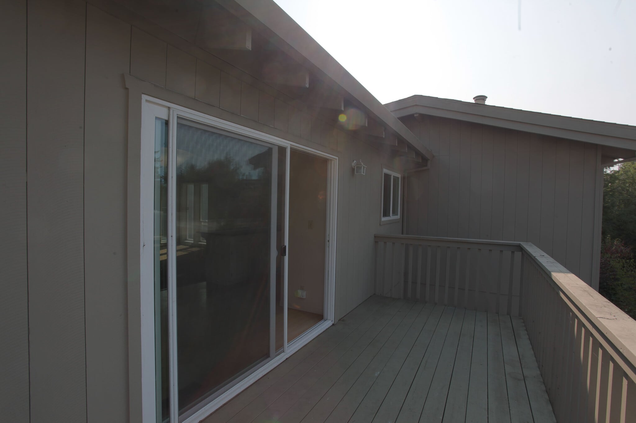 Deck - 1968 Dolphin Dr