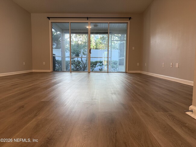 Building Photo - 4180 Crownwood Dr