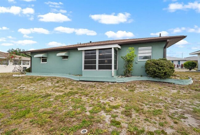 Building Photo - 706 W Brockton Pl