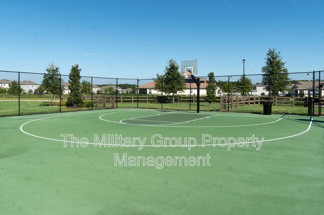 Building Photo - 1837 Amberly Dr