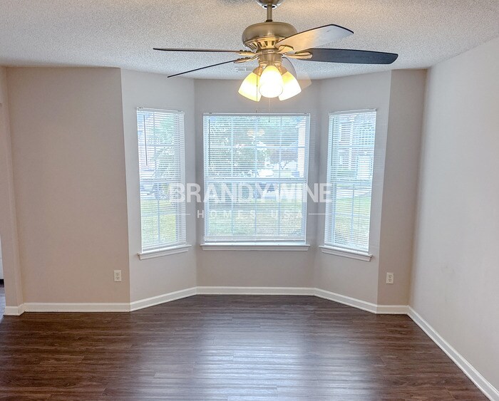 Building Photo - 6022 Birdseye Tr