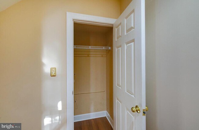 Building Photo - 303 Inspiration Ln