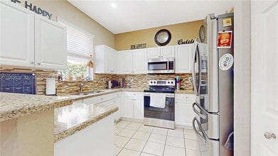 Building Photo - 12808 SW 132nd Terrace