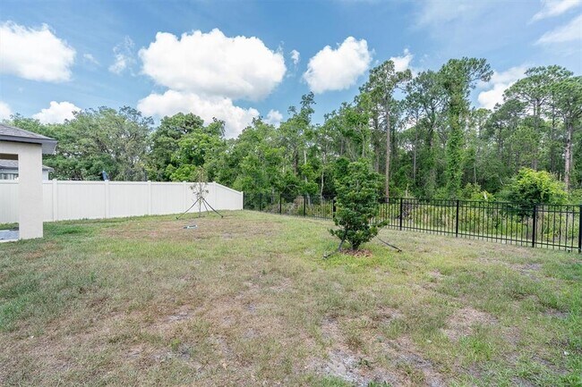 Building Photo - 10155 Gentle Rain Dr