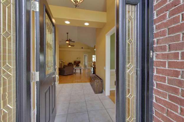 Building Photo - 9945 Rail Cir