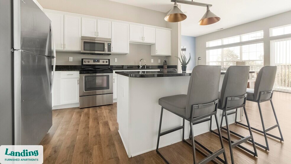 Building Photo - 41 E 9th Ave