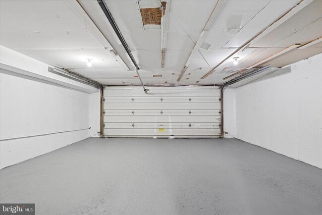 Building Photo - 9174 Frankford Ave