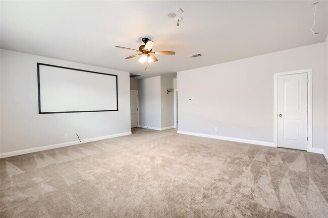 Building Photo - 4006 Gloucester Dr