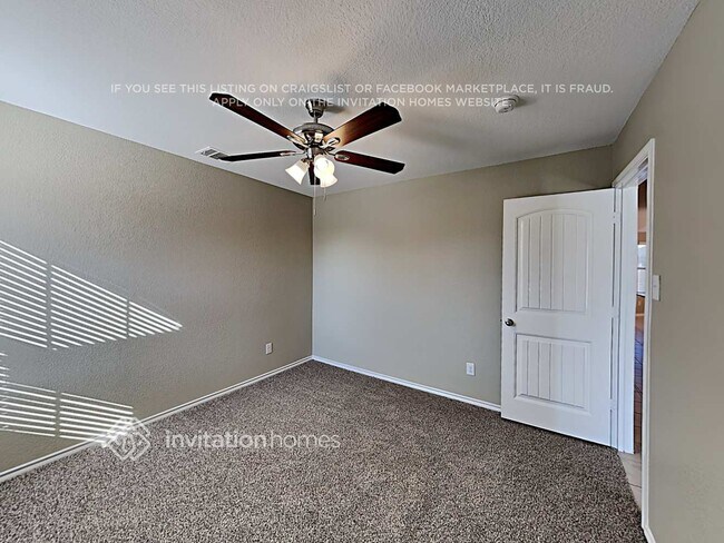 Building Photo - 539 Clearlake Dr