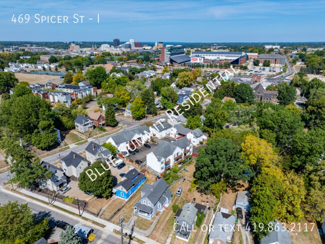 Building Photo - 469 Spicer Street
