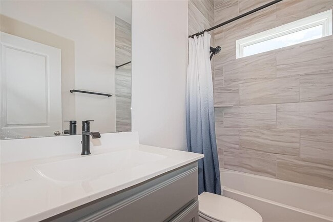 Building Photo - 2203 Crystal Reef Ct