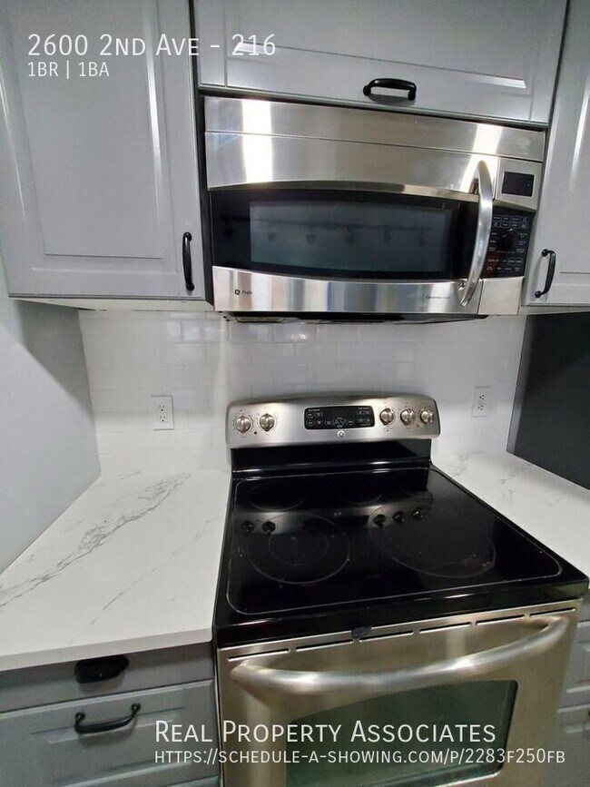 Building Photo - 2600 2nd Ave