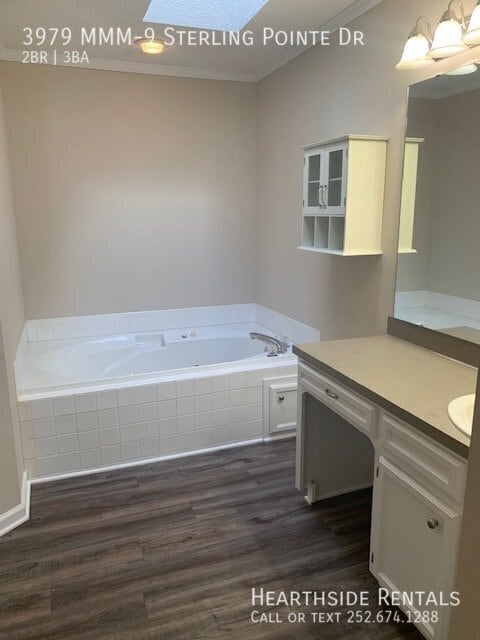 Building Photo - 3979-MMM-9 Sterling Pointe Dr