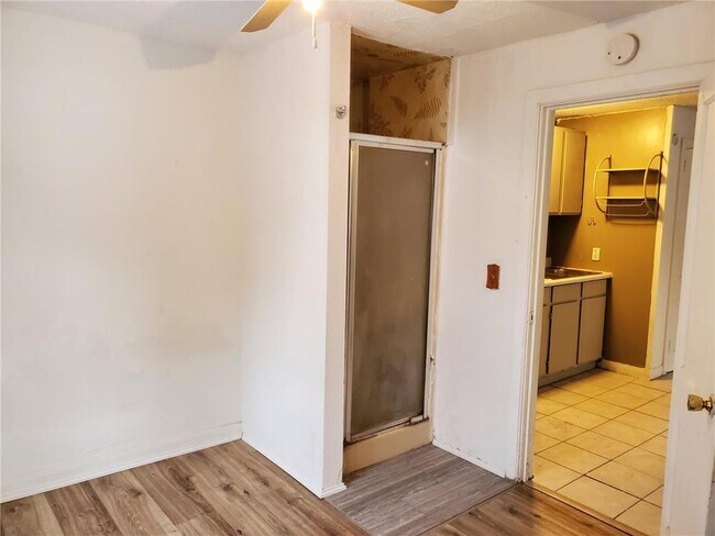 Building Photo - 8330 Cedar St