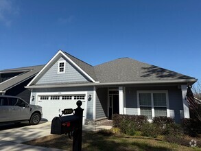 Building Photo - Newer Construction East Tallahassee Home