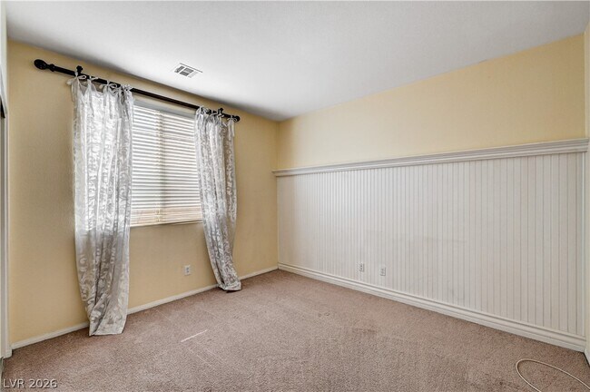 Building Photo - 2544 Kinnard Ave