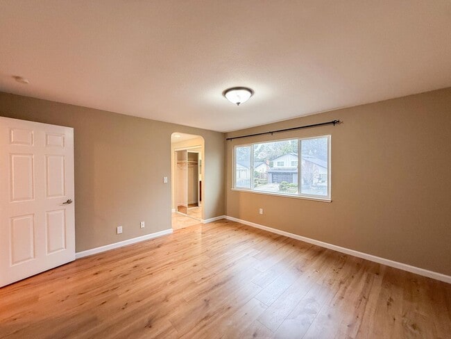 Building Photo - Well Maintained Twin Creeks Home in San Ramon