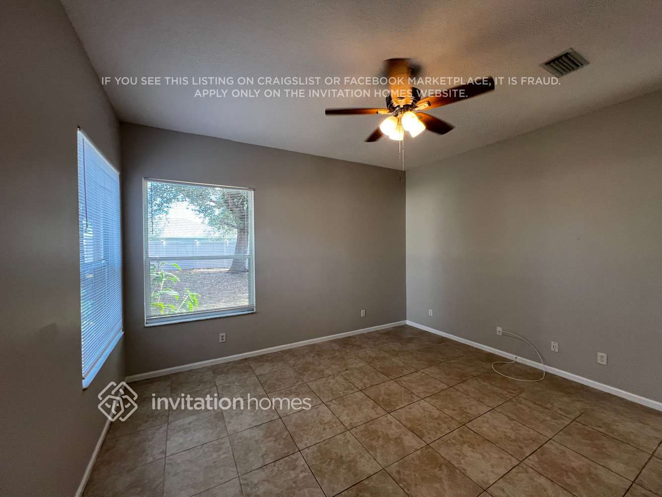 Building Photo - 2089 SW Idaho Ln