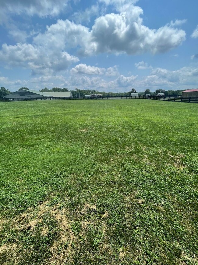 Building Photo - Welcome Home