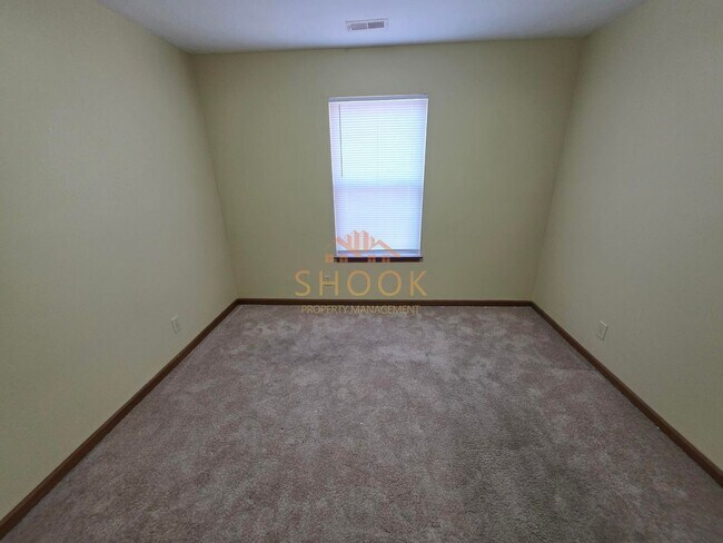 Building Photo - 2801/2803 Plaza Ln