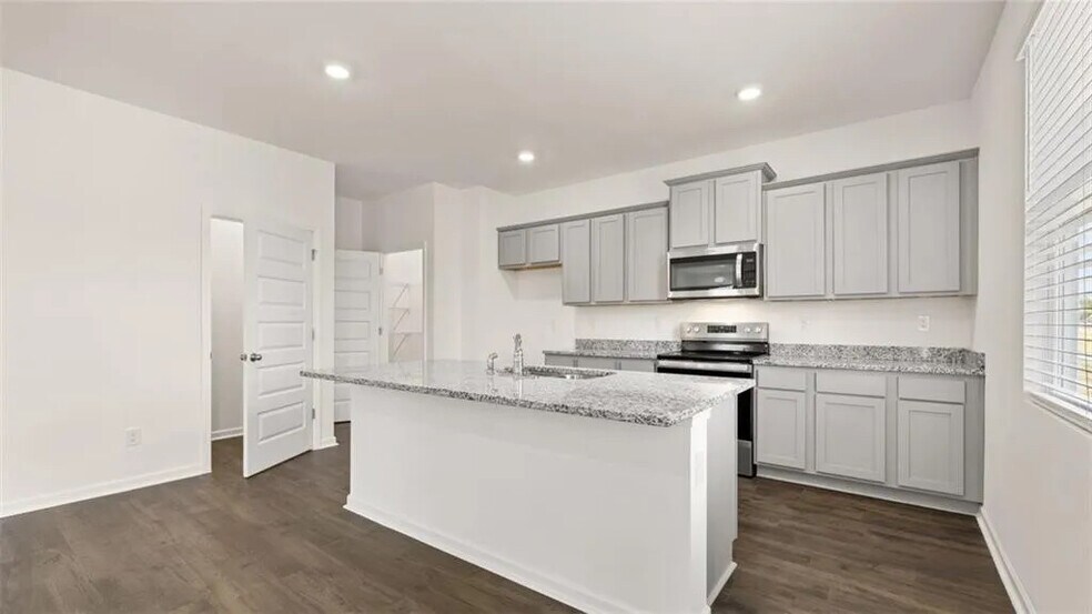 Building Photo - Room in Single Family Home on Aster Ave