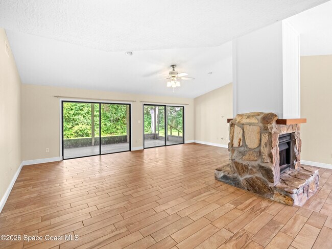 Building Photo - 3725 Laurette Rd