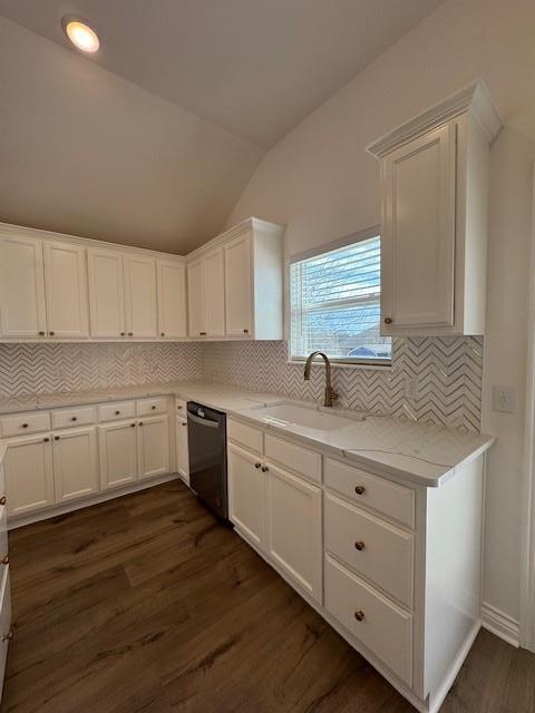 Building Photo - 253 Park Ln