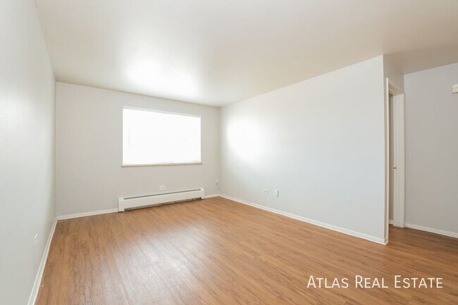 Building Photo - 2377 S Locust St