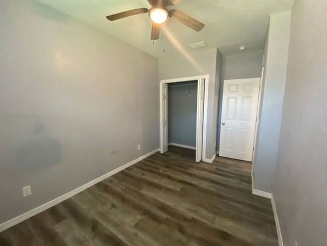 Building Photo - 1 Bedroom 1 Bath Duplex in Ormand Beach fo...