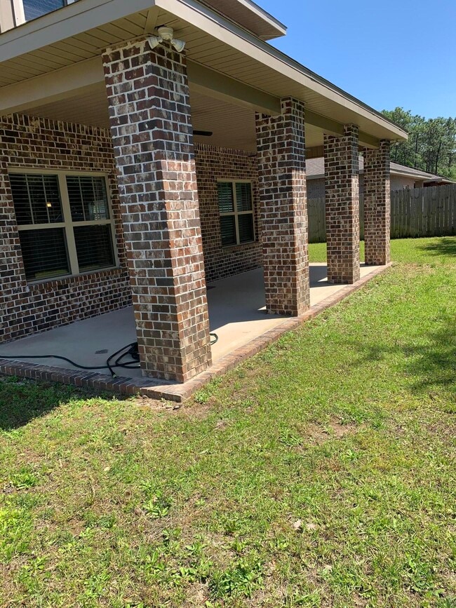 Building Photo - 2551 Tree Feather Ct