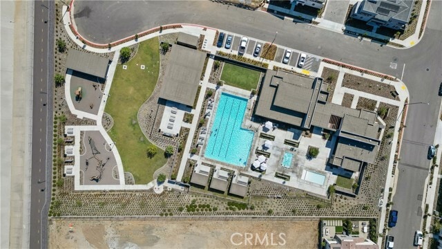 Building Photo - 15964 Sparrow Ct