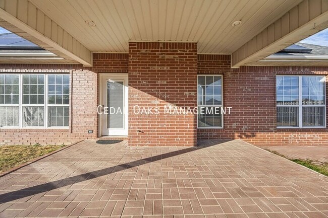 Building Photo - 6239 W Persimmon St