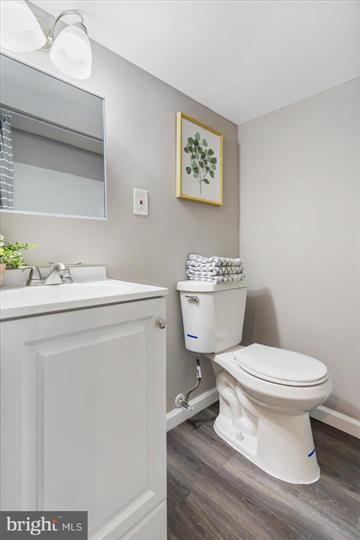 Building Photo - 403 Edmunds Way