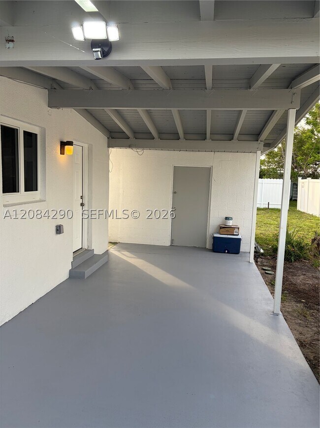 Building Photo - 22202 Belinda Ave