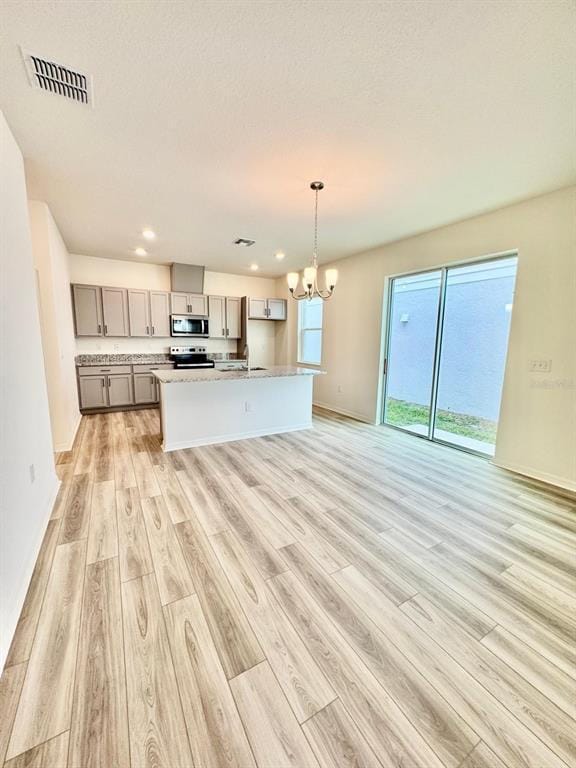 Building Photo - 9612 Westside Hls Dr