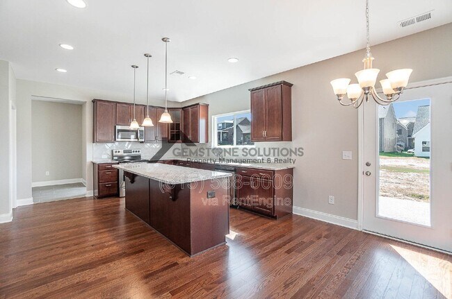 Building Photo - 108 Santa Rosa Dr