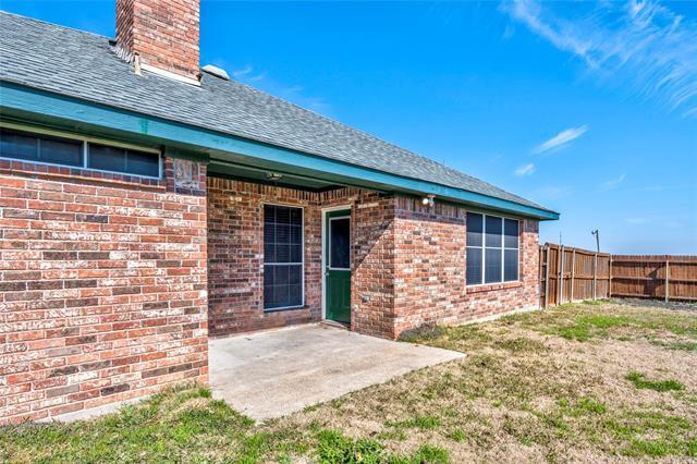 Building Photo - 422 FM 6