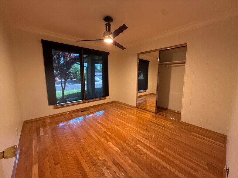 Building Photo - 3416 Withersed Ln