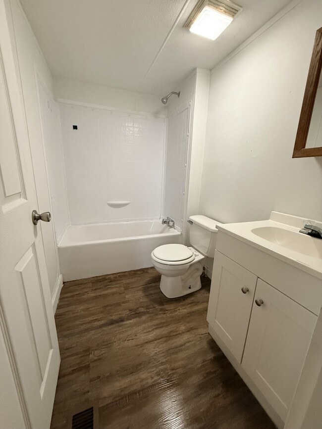 Building Photo - 4100 Sherry St