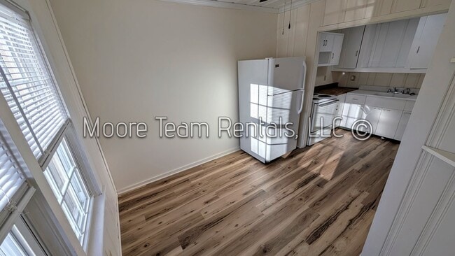 Building Photo - Haywood Ventures, LLC - 1302