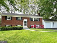 Building Photo - 5811 Ashfield Rd