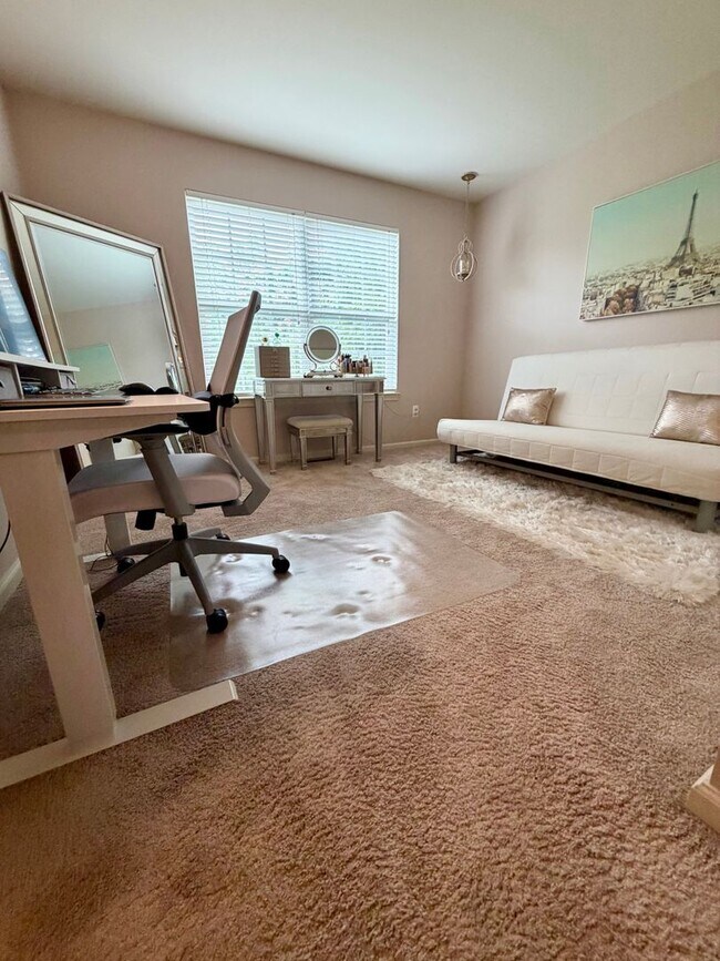 Building Photo - Stunning 3-Bed/3-Bath Home in Providence Reserve. Available September 1st!