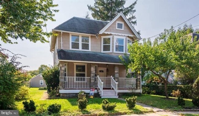 Primary Photo - 62 Waterloo Ave