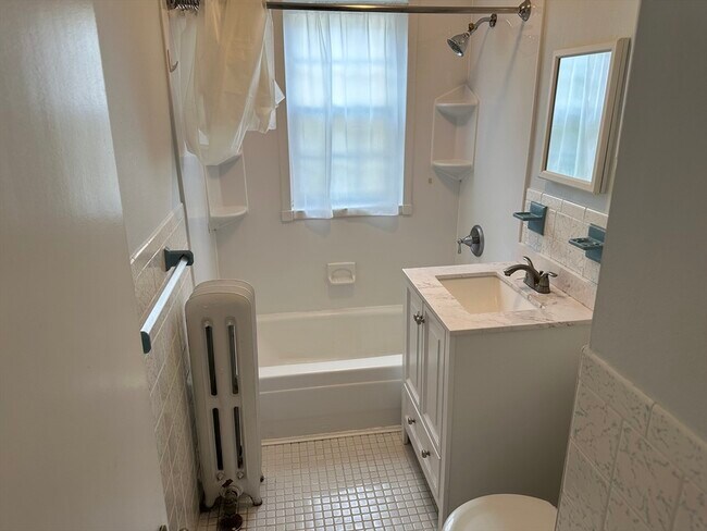 Building Photo - 21 Wiley Rd