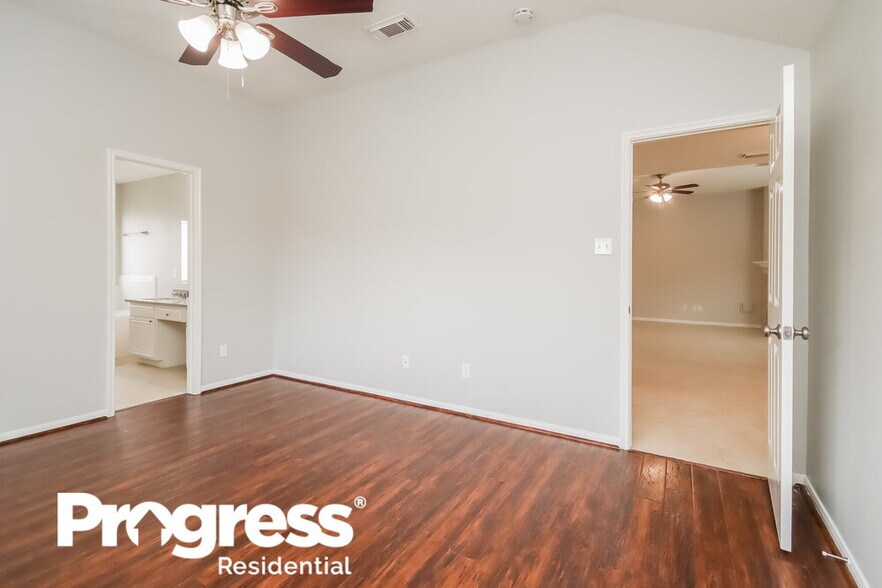 Building Photo - 6614 High Stone Ln