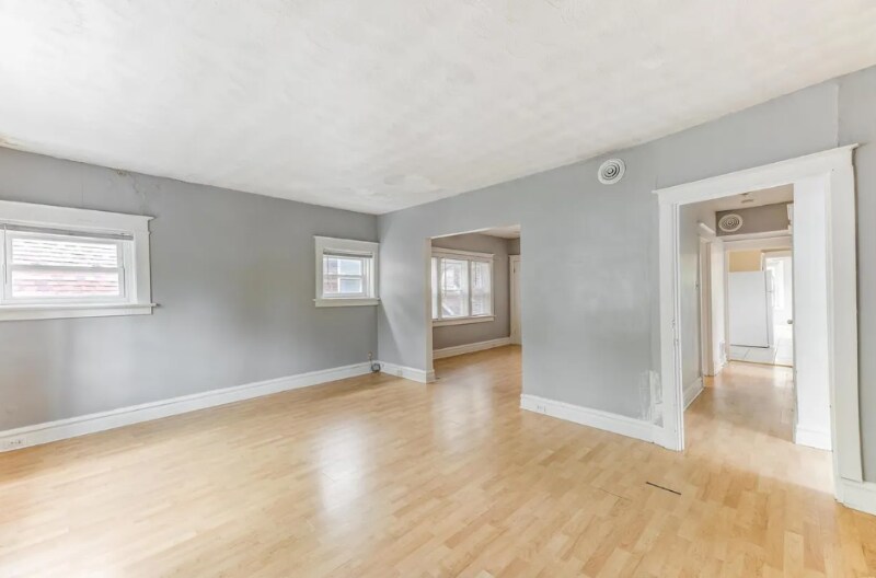 Building Photo - 6532 Chamberlain Ave