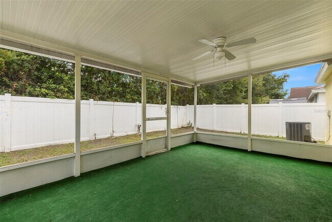 Building Photo - 5204 Creekmore Ln