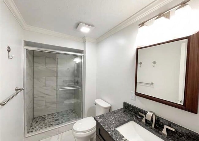 Building Photo - 32847 Redwood Blvd