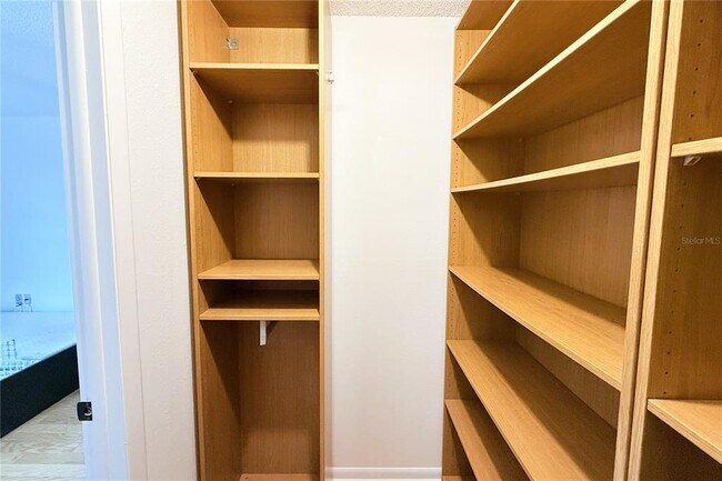 Building Photo - 3201 Bartlett St